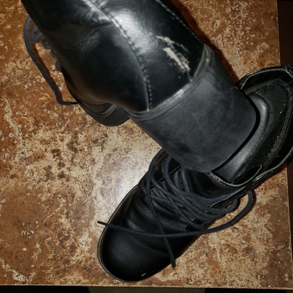 Ankle boots - Picture 3 of 3